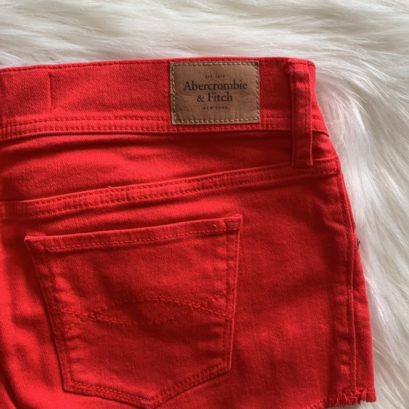 Abercrombie and Fitch Red Jean Shorts - Picture 5 of 9